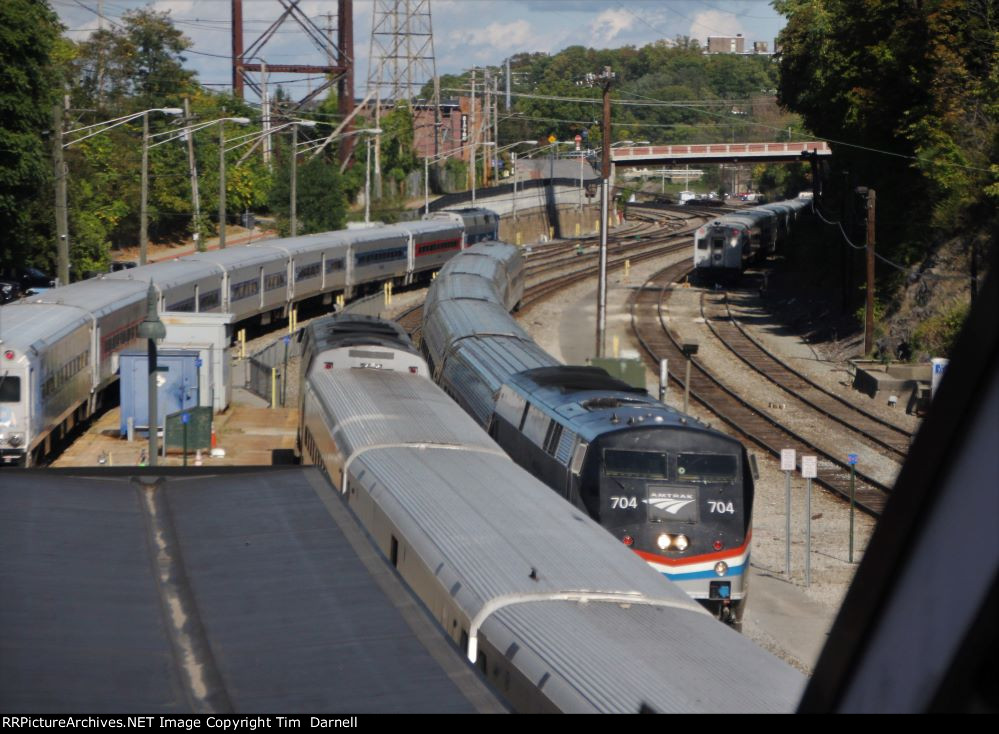AMTK 704 on train 288